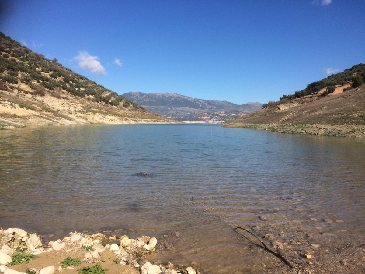 Cortijo Rocas Altas Villa Iznájar Eksteriør bilde